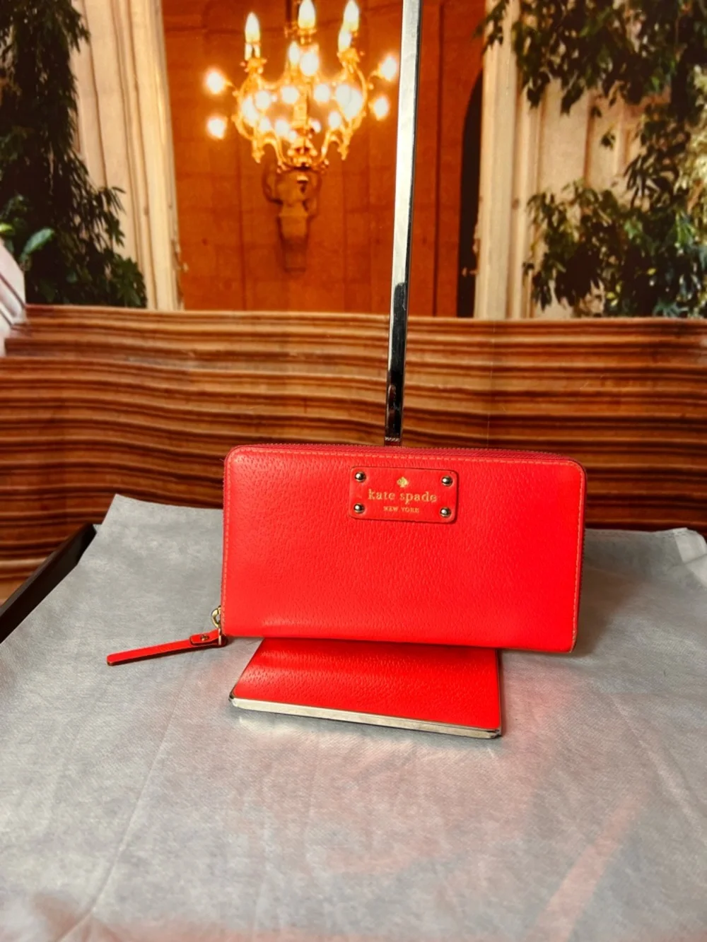 kate spade ♠️  New York Hot Pink Zip-Around Leather Wallet 12 card slots Lined